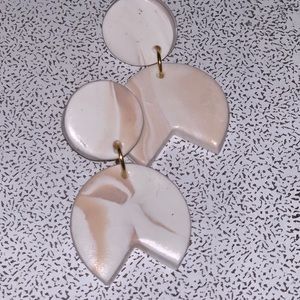 Marble inspired clay earrings with gold accents